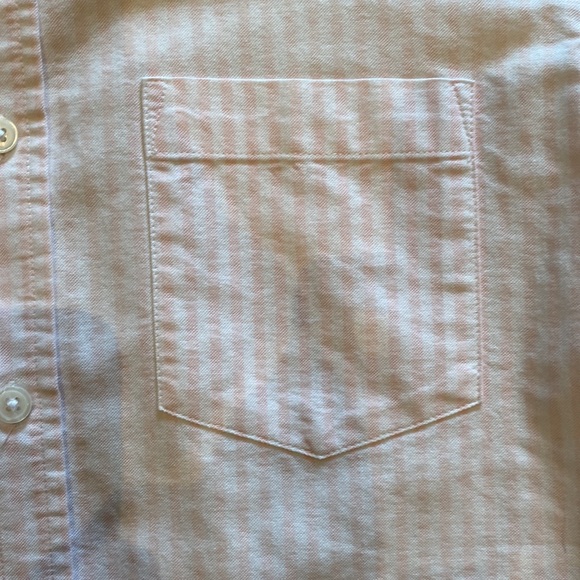 White and Pink pin stripped forever 21 mens dress shirt - Picture 2 of 3
